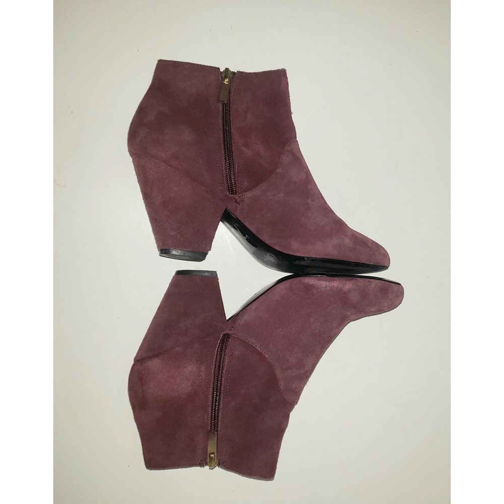 DV Dolce Vita Burgundy/Cranberry Suede Z